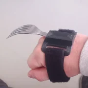 porte ustensile amputation main