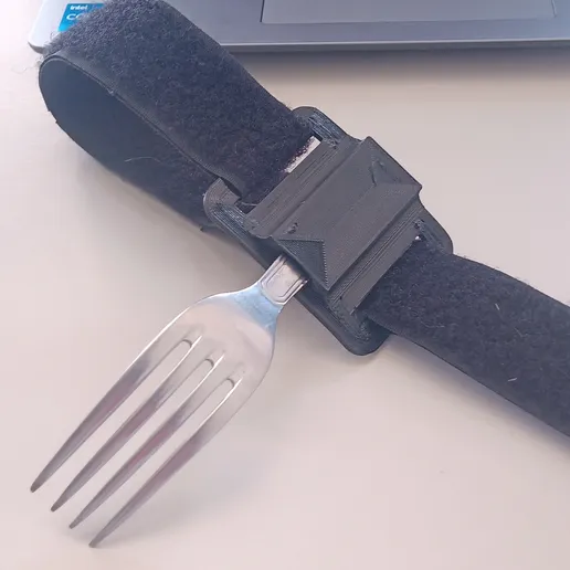 porte ustensile amputation main